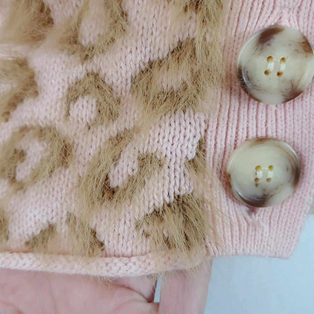 KIMCHI BLUE CROP CARDIGAN (A359)